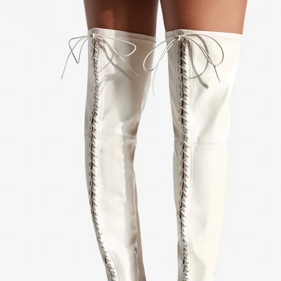 Tayson High Block Heel Boot, color: bone, size: 8.5, Lightly used - Picture 4 of 11